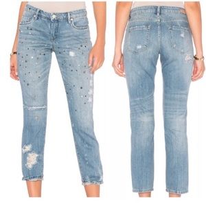 BLANK NYC Girlfriend Jeans